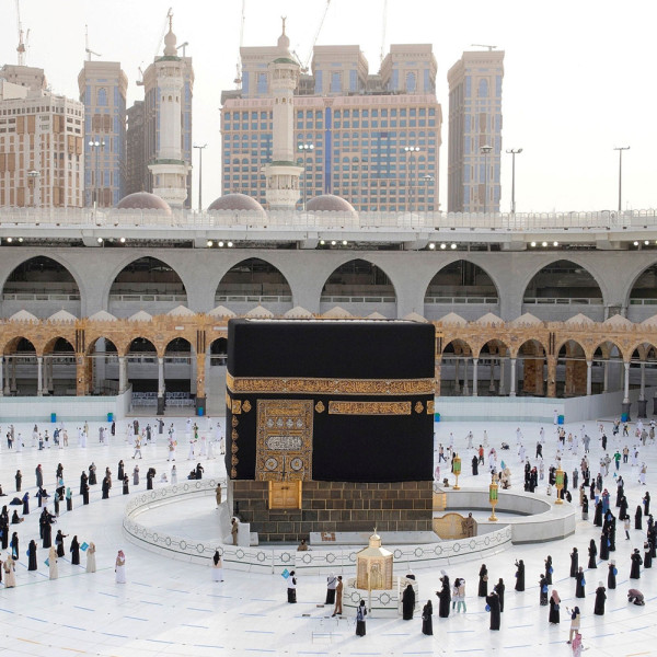 Exclusive Umrah Packages from Bangladesh-14 Days